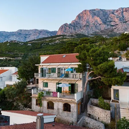 Vostanka Apartman Makarska